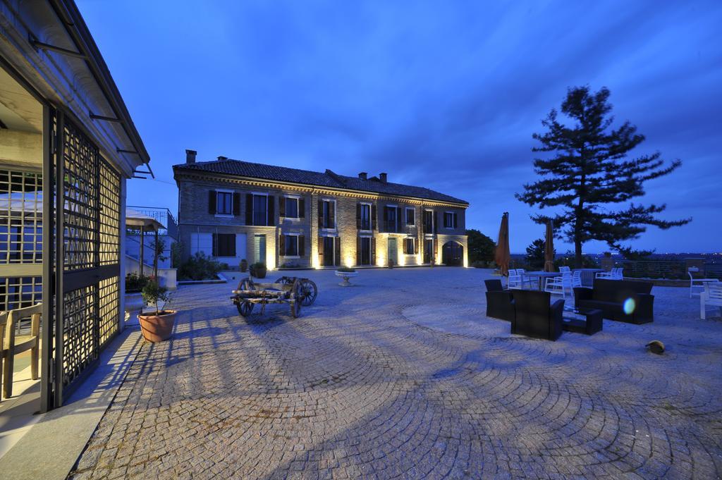 Cascina San Michele Bed & Breakfast Costigliole d'Asti Exterior photo