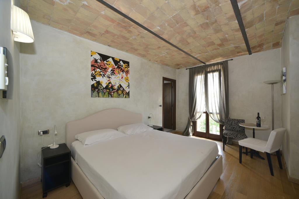 Cascina San Michele Bed & Breakfast Costigliole d'Asti Room photo