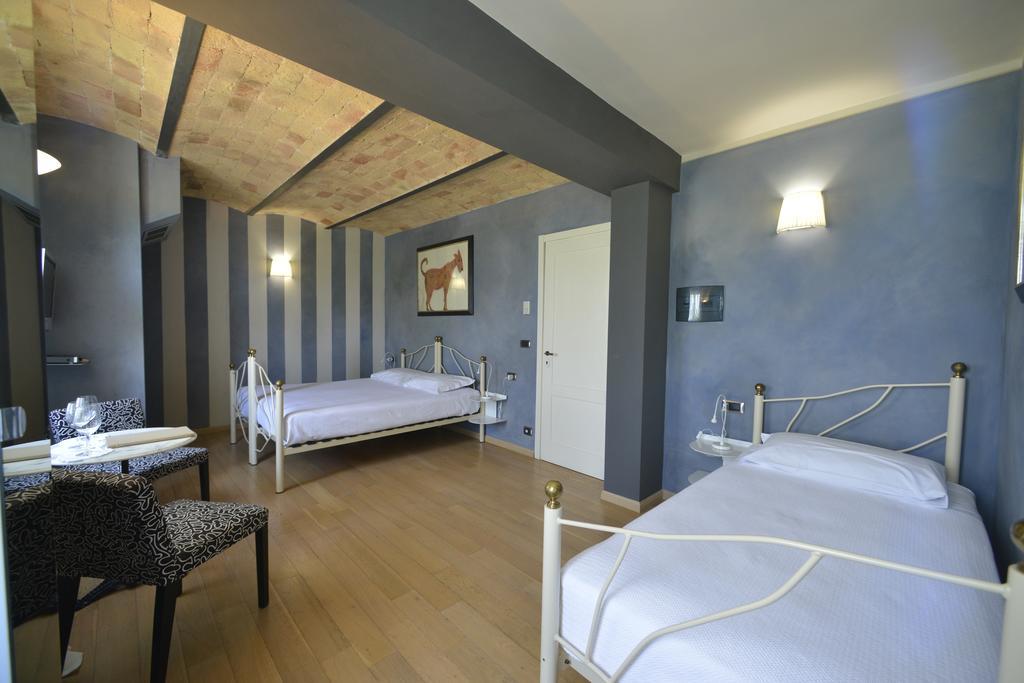Cascina San Michele Bed & Breakfast Costigliole d'Asti Room photo
