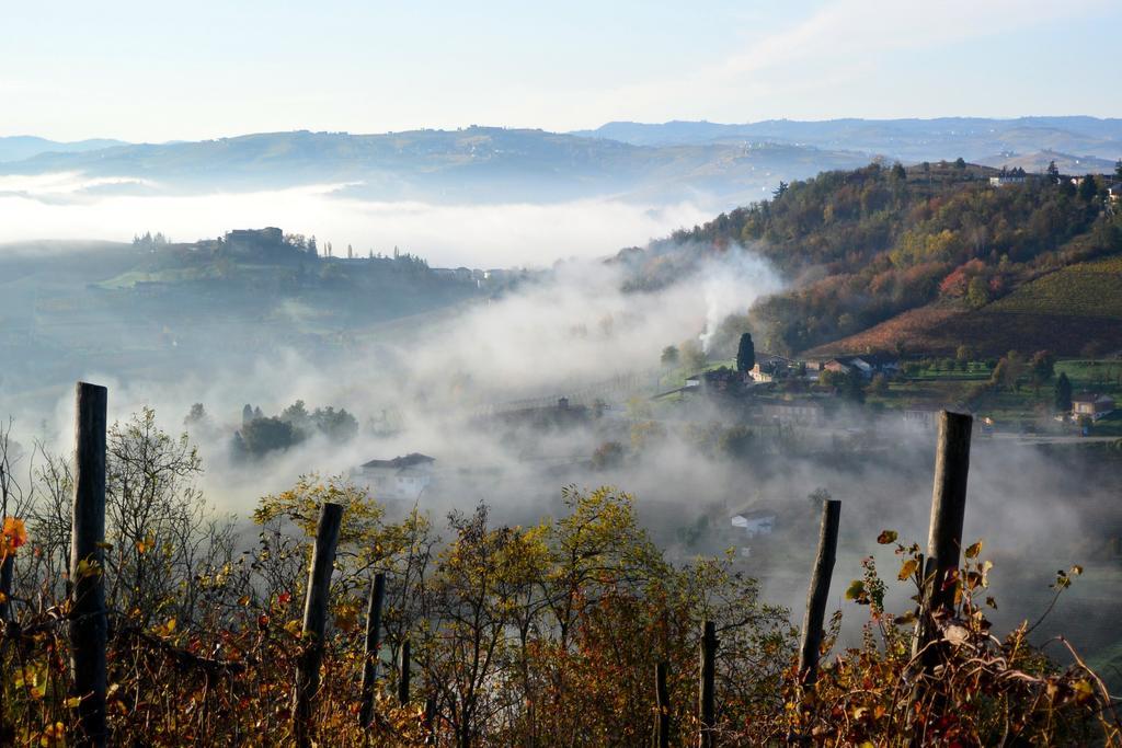 Cascina San Michele Bed & Breakfast Costigliole d'Asti Exterior photo